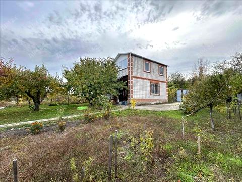 будинок за адресою с. Їжаківка, Центральна, 1