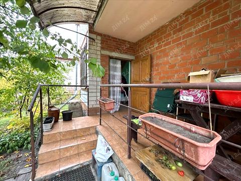 будинок за адресою с. Їжаківка, Центральна, 1