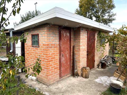 будинок за адресою с. Їжаківка, Центральна, 1