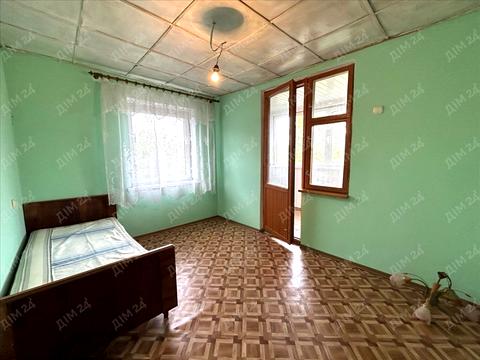 будинок за адресою с. Їжаківка, Центральна, 1