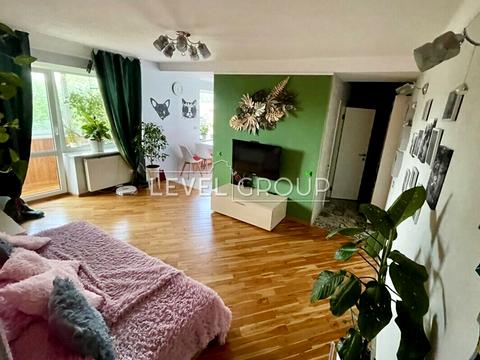 квартира за адресою Авіаконструктора Антонова вул., 2/32