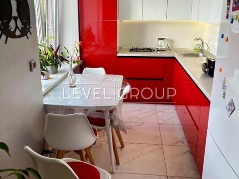 квартира за адресою Авіаконструктора Антонова вул., 2/32