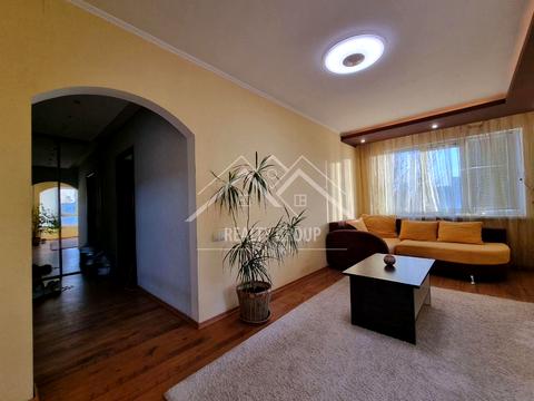 квартира за адресою Соборності вул. (Косіора), 80