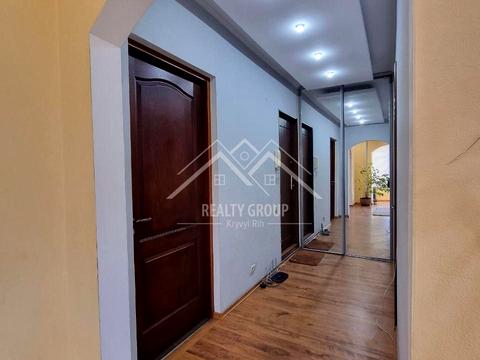 квартира за адресою Соборності вул. (Косіора), 80