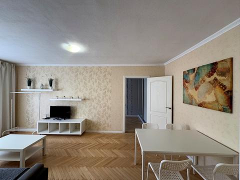 квартира за адресою Довга вул., 98