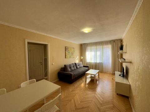 квартира за адресою Довга вул., 98