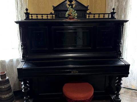 квартира за адресою Олександра Станкова вул. (Лейтенанта Шмідта), 1