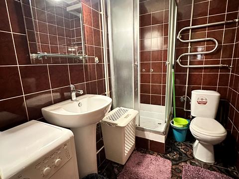 квартира за адресою Привокзальна пл., 4