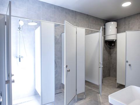 комерційна за адресою Євгена Чикаленка вул., 26