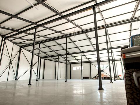 комерційна за адресою Євгена Чикаленка вул., 26