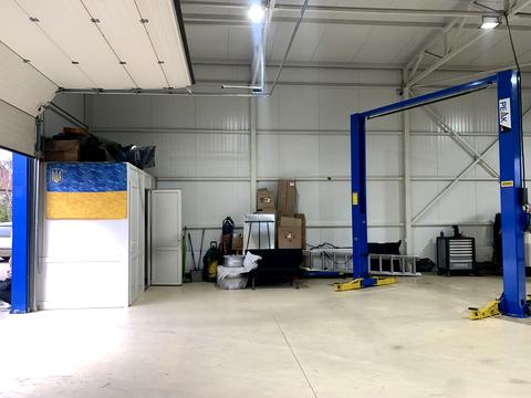 комерційна за адресою Академіка Амосова вул. (Кірова), 52