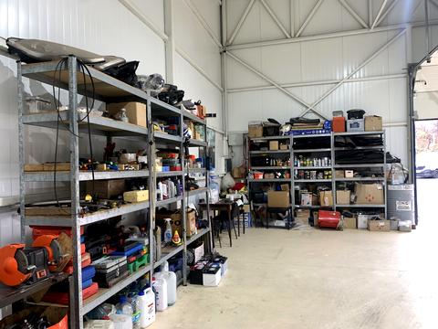 комерційна за адресою Академіка Амосова вул. (Кірова), 52