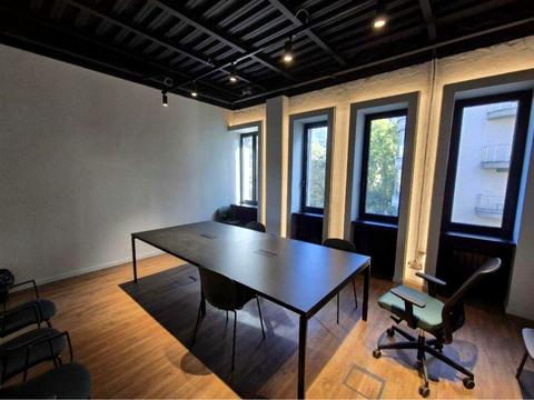 комерційна за адресою Івана Франка вул., 9