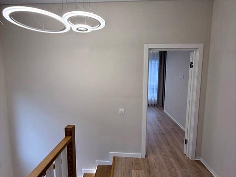 будинок за адресою Дружби бульв.