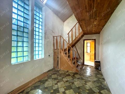 будинок за адресою Центральна