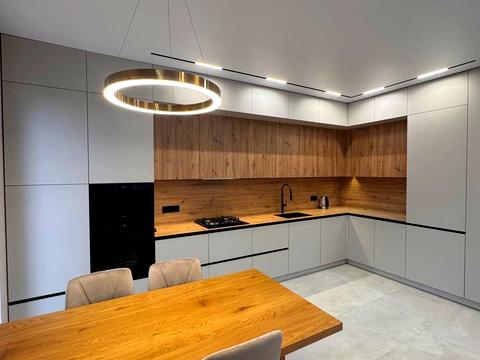 будинок за адресою Райдужна вул.