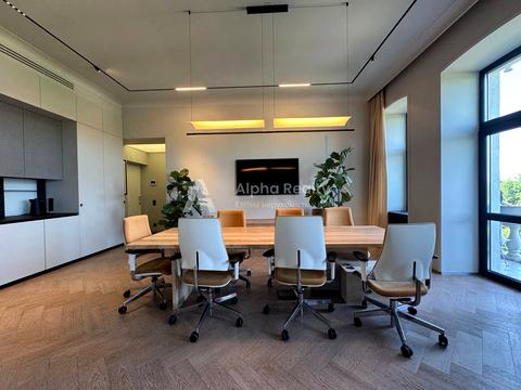 комерційна за адресою Терещенківська вул., 13