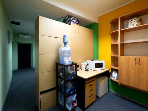 коммерческая по адресу Антоновича ул. (Горького), 95