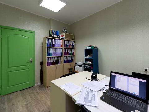 коммерческая по адресу Антоновича ул. (Горького), 95