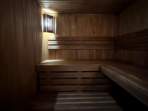 будинок за адресою Героїв Маріуполя вул.