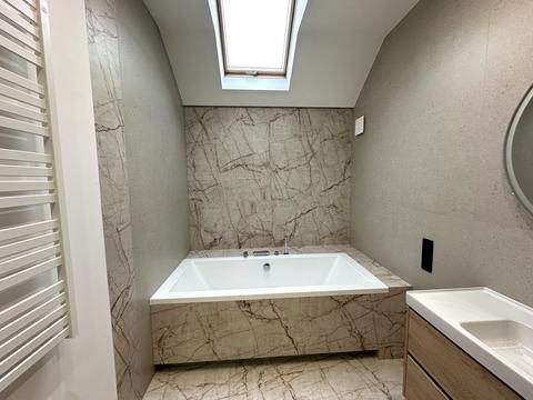 будинок за адресою Героїв Маріуполя вул.