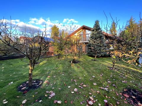 будинок за адресою Польова