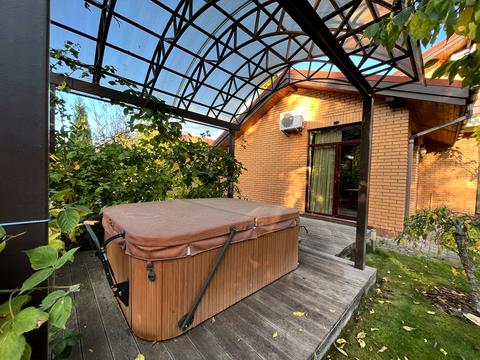 будинок за адресою Польова