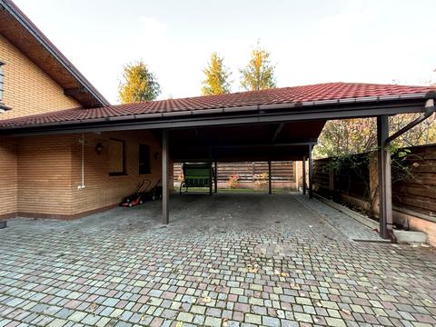 будинок за адресою Польова