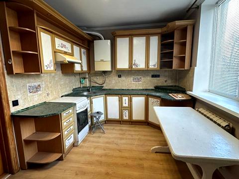 квартира за адресою Львів, Зерова, 30