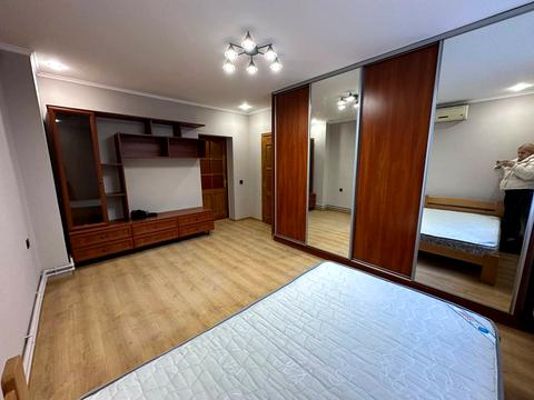 квартира за адресою Львів, Зерова, 30