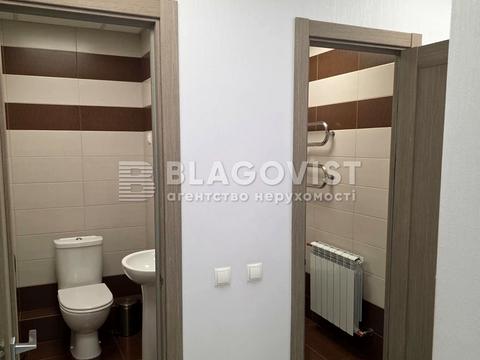 комерційна за адресою Урлівська вул., 20