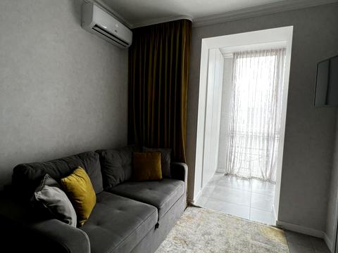 квартира по адресу Героев Днепра ул., 4