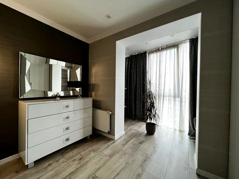 квартира по адресу Героев Днепра ул., 4