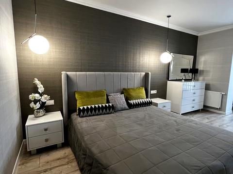 квартира по адресу Героев Днепра ул., 4