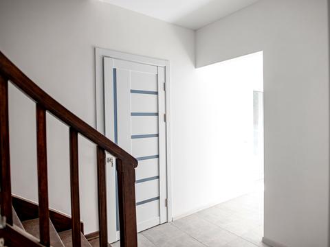 комерційна за адресою Євгена Чикаленка вул., 26