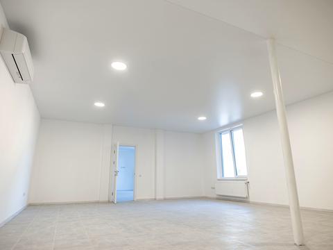 комерційна за адресою Євгена Чикаленка вул., 26