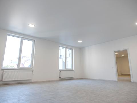 комерційна за адресою Євгена Чикаленка вул., 26