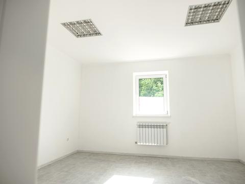 комерційна за адресою Євгена Чикаленка вул., 26