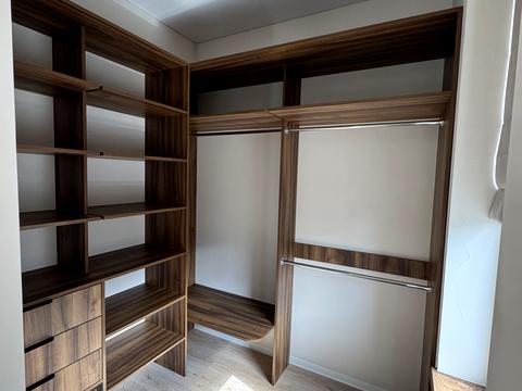 будинок за адресою Промислова вул.