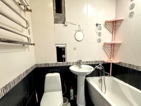 квартира за адресою Генерала Олекси Алмазова вул. (Генерала Карпенка), 2