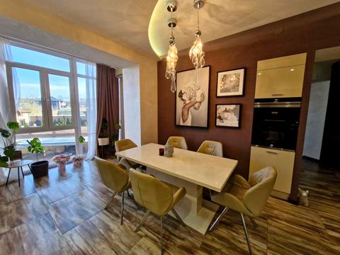 квартира за адресою Олександра Поля вул. (Жовтнева), 7