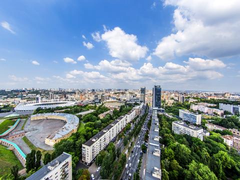 комерційна за адресою Лесі Українки бульв., 7-А