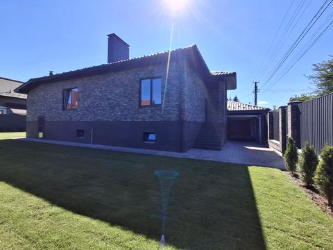 будинок за адресою Весняна вул.