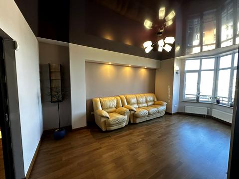 квартира за адресою Угорська вул., 7а