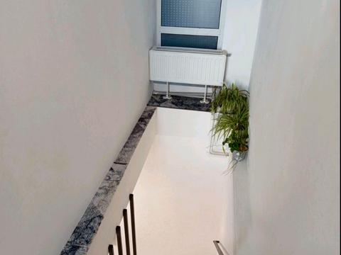 будинок за адресою Промислова вул., 27