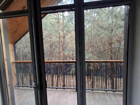 будинок за адресою Травнева