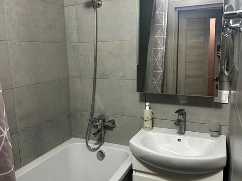 квартира за адресою Пантелеймона Куліша вул. (Челябінська), 11