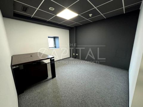 коммерческая по адресу Шелковичная ул., 38