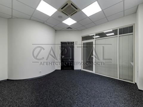 комерційна за адресою Січових Стрільців вул. (Артема), 50