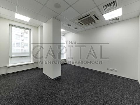 комерційна за адресою Січових Стрільців вул. (Артема), 50